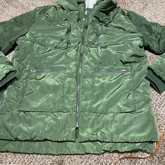 NWT Plus size 3X Olive. Military Green Puffer Coat Sherpa Hooded large p… - Picture 4 of 16
